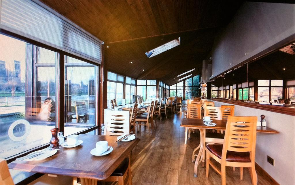 The Waterside Hotel Inverness Buitenkant foto